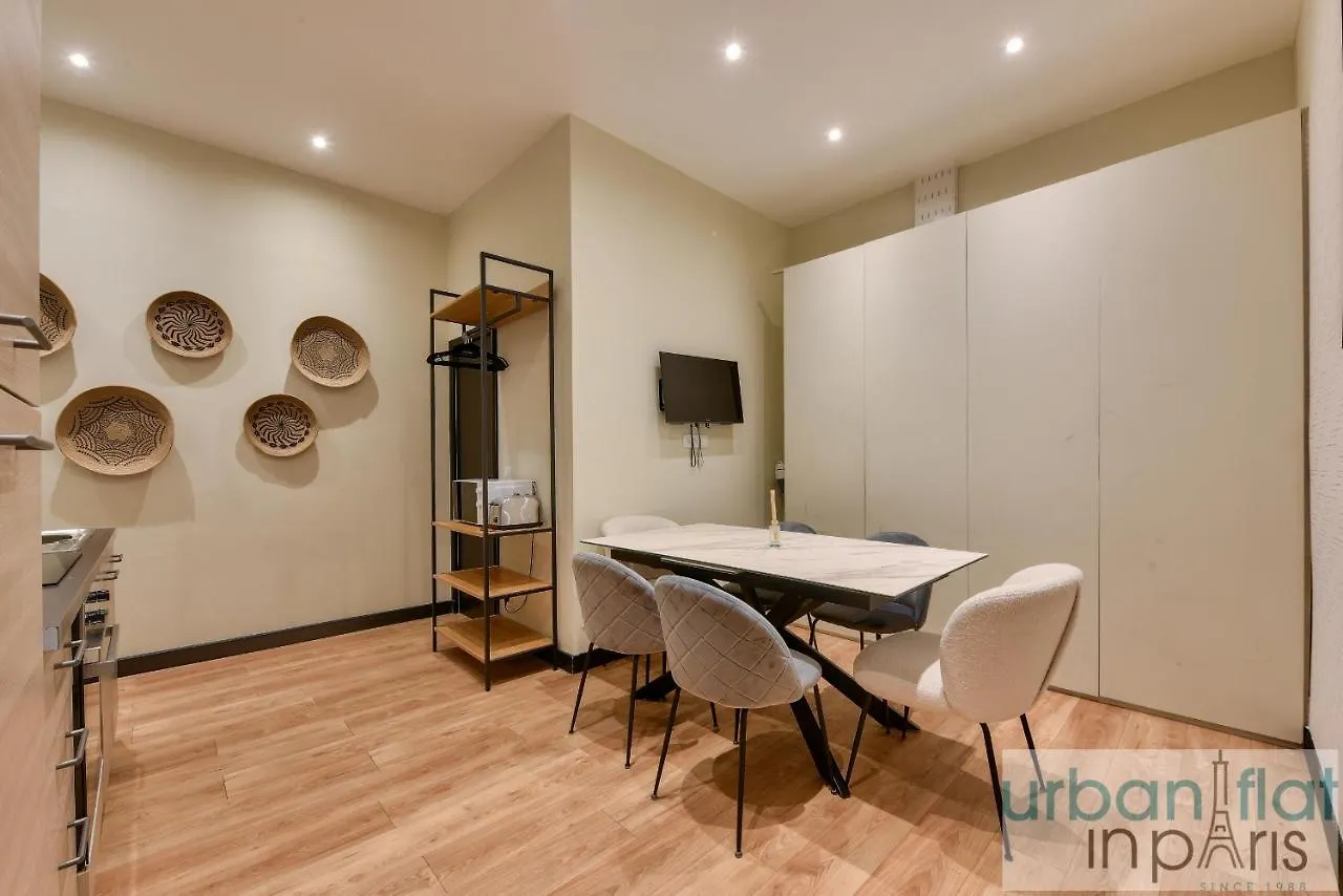 Urban Flat 159 - Charming 3Bdr Flat In Paris Apartment France
