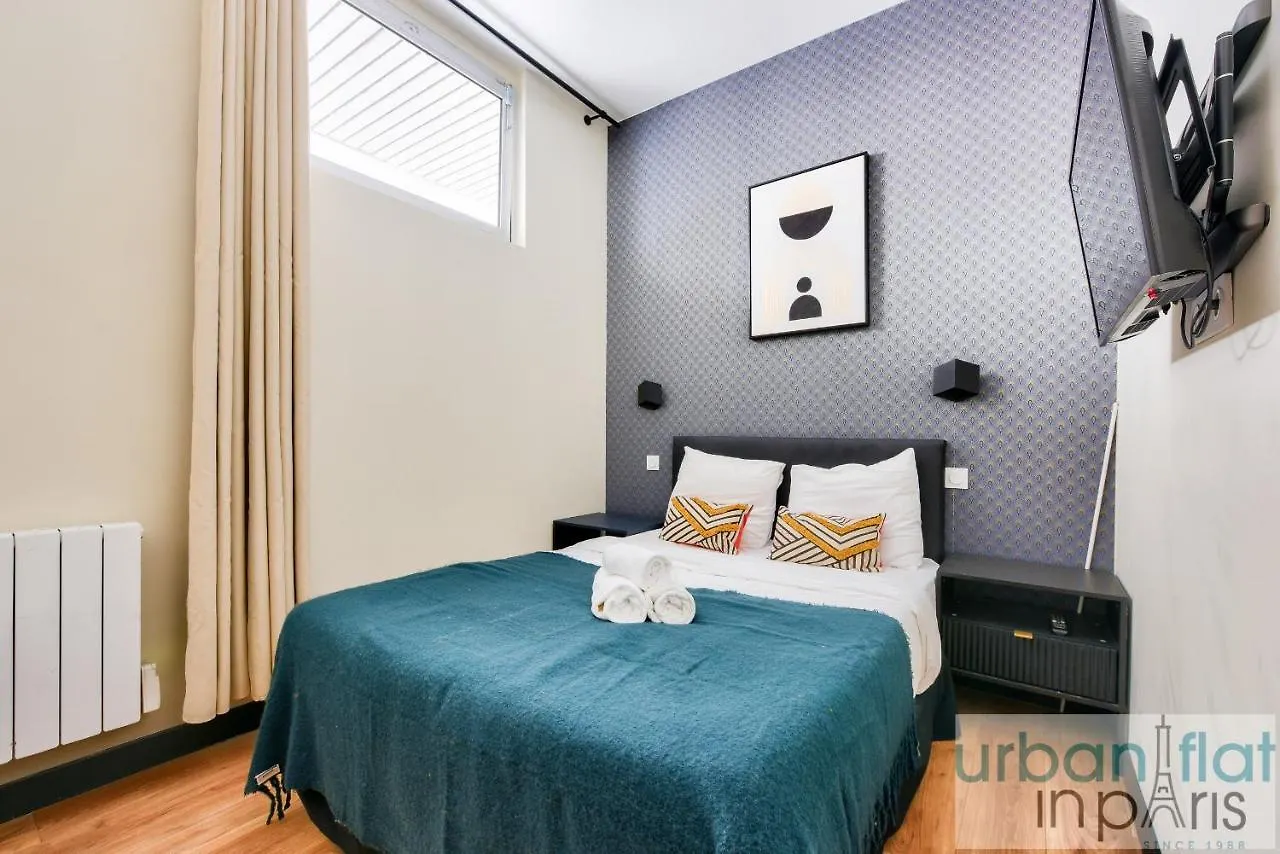 Urban Flat 159 - Charming 3Bdr Flat In Paris Apartment 0*,  France